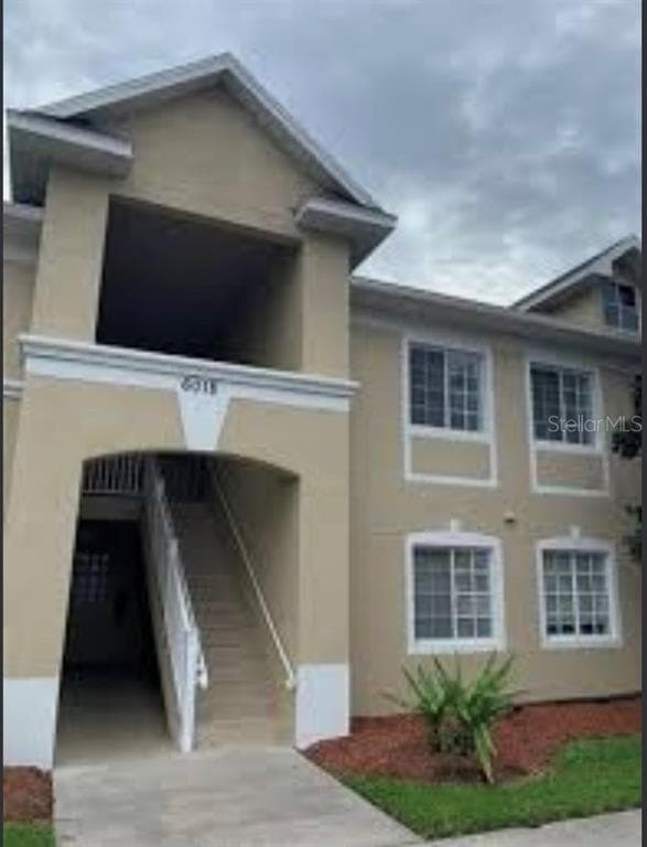 6018 PORTSDALE PLACE UNIT 201 RIVERVIEW, FL 33578