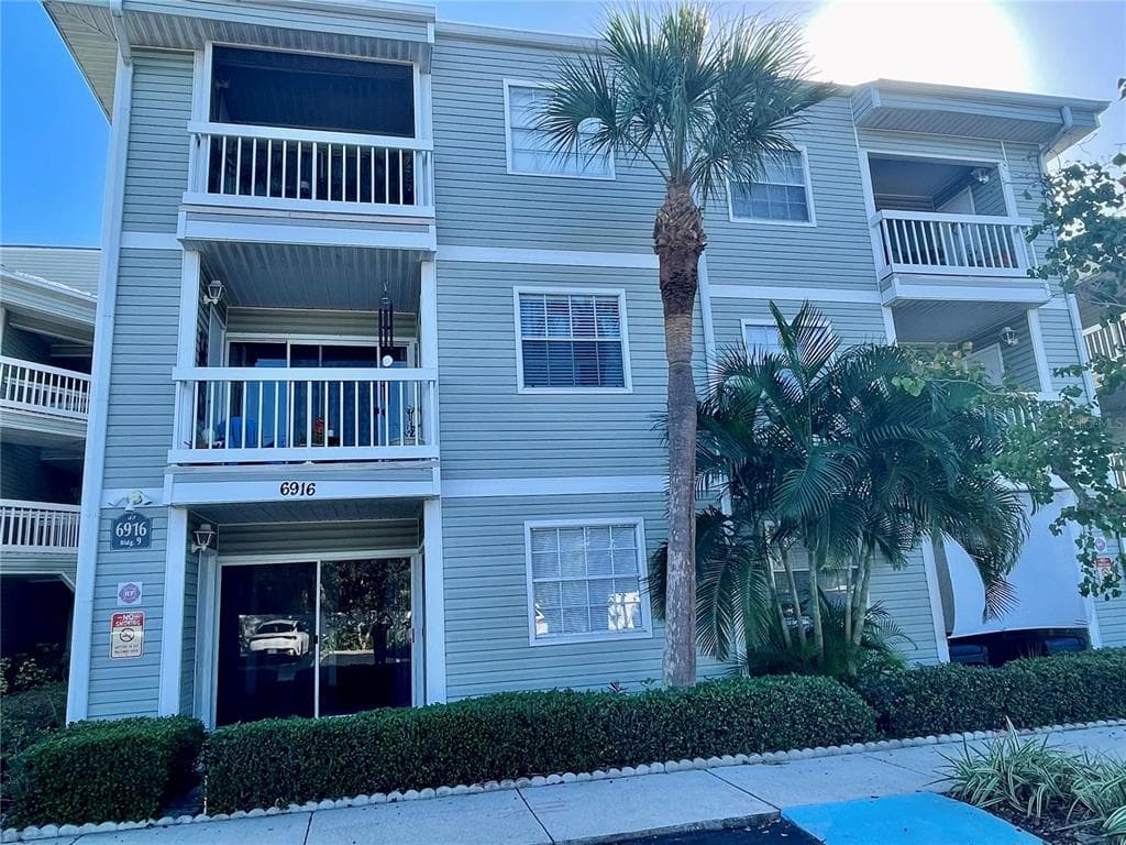 6916 STONES THROW CIRCLE N UNIT 9110 ST PETERSBURG, FL 33710