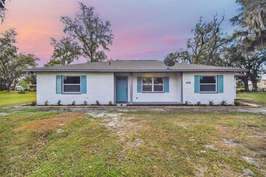 1005 SWILLEY ROAD PLANT CITY, FL 33567