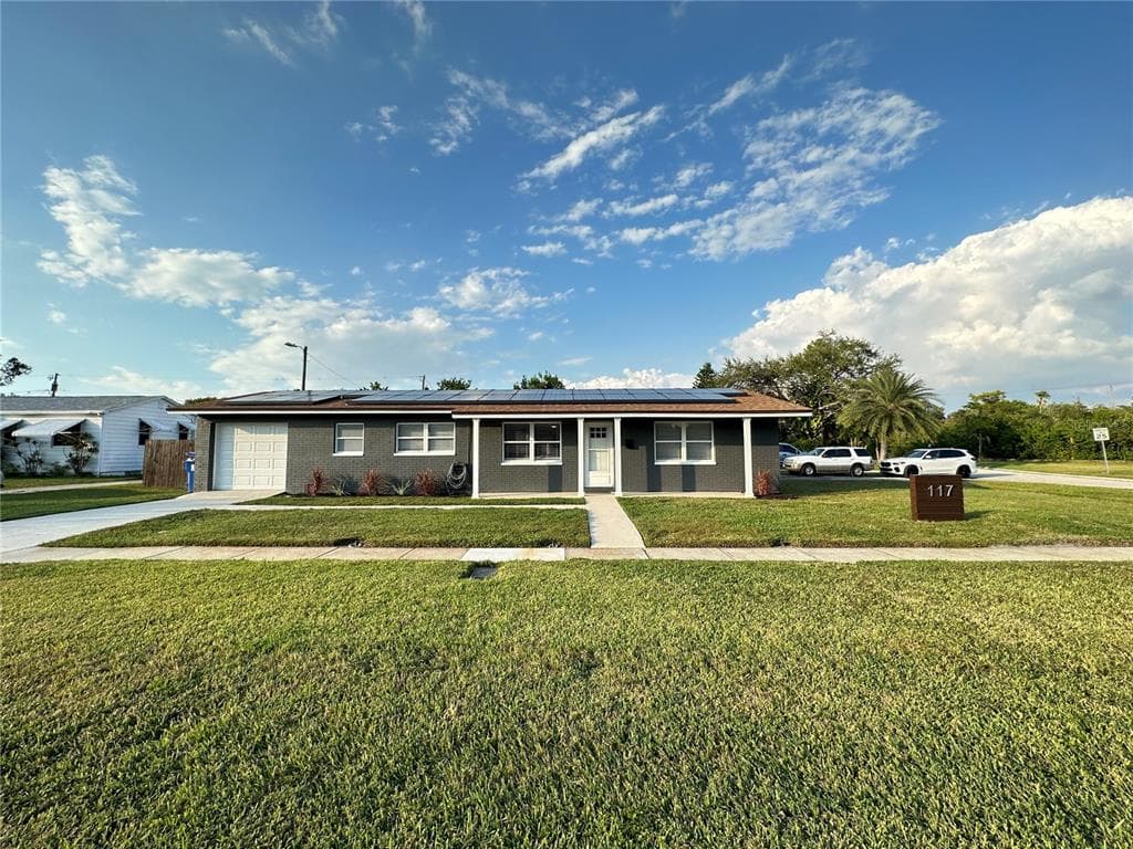 117 83RD AVENUE N ST PETERSBURG, FL 33702