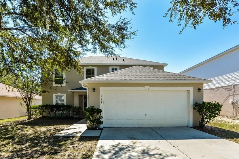 1626 STERNS DRIVE LEESBURG, FL 34748