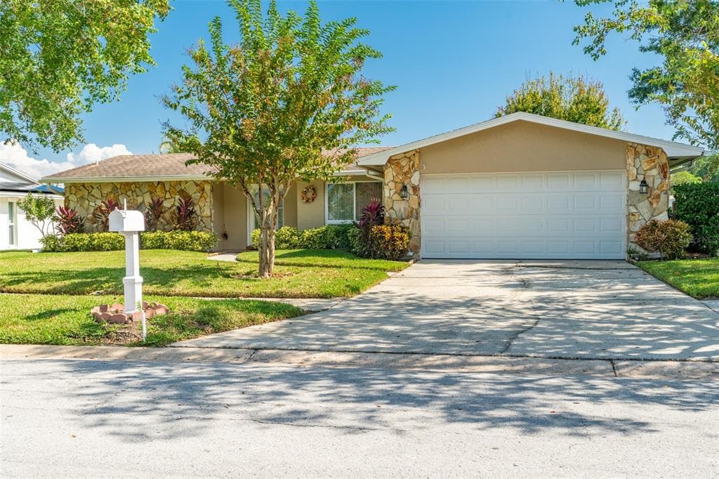 1922 SANDPIPER DRIVE CLEARWATER, FL 33764