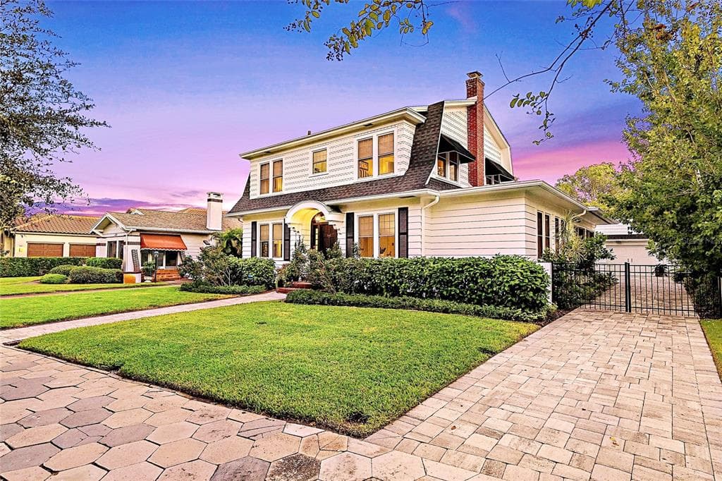 846 35TH AVENUE N ST PETERSBURG, FL 33704