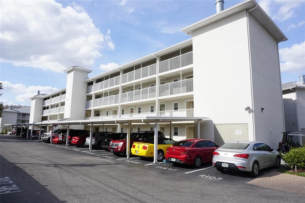 21055 FOUNTAIN VIEW LANE UNIT 2402 LUTZ, FL 33558