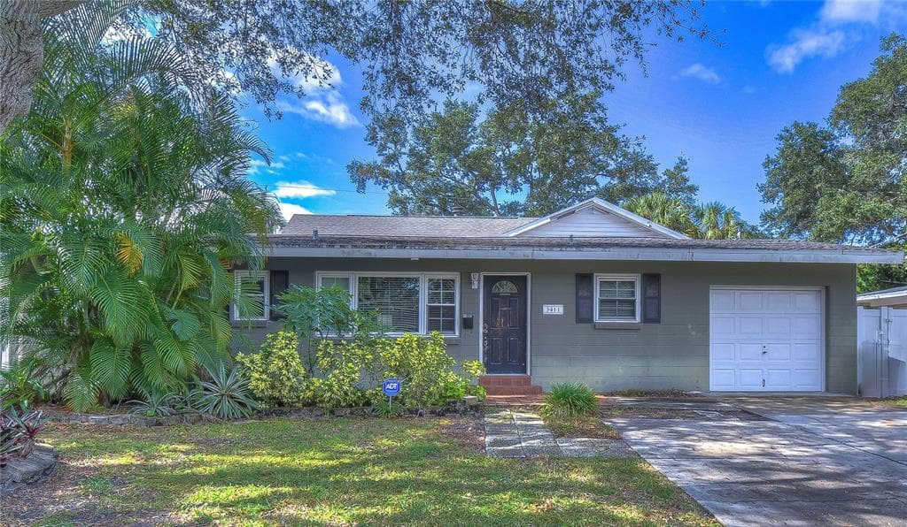 3411 S GARDENIA AVENUE TAMPA, FL 33629