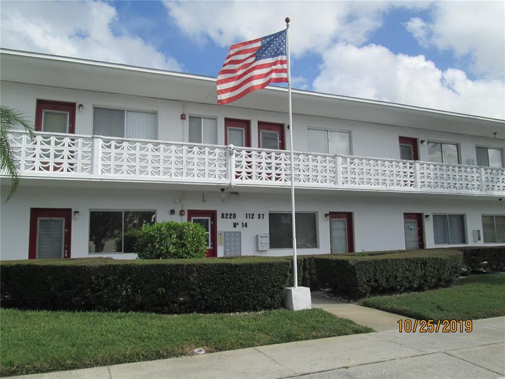 8220 112TH STREET UNIT 102 SEMINOLE, FL 33772
