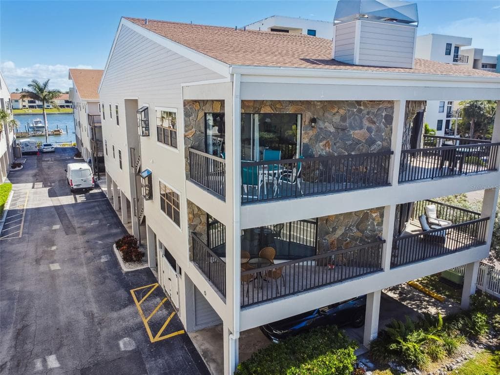 19937 GULF BOULEVARD UNIT D3 INDIAN SHORES, FL 33785