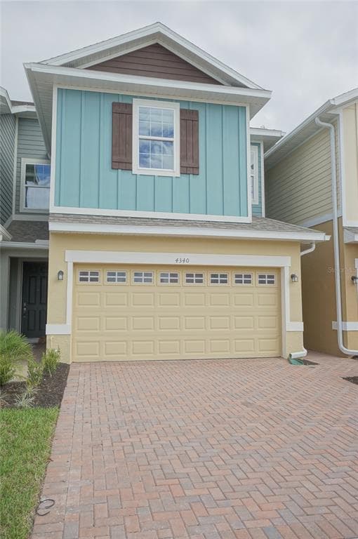 4340 SAILPLANE COURT WESLEY CHAPEL, FL 33545