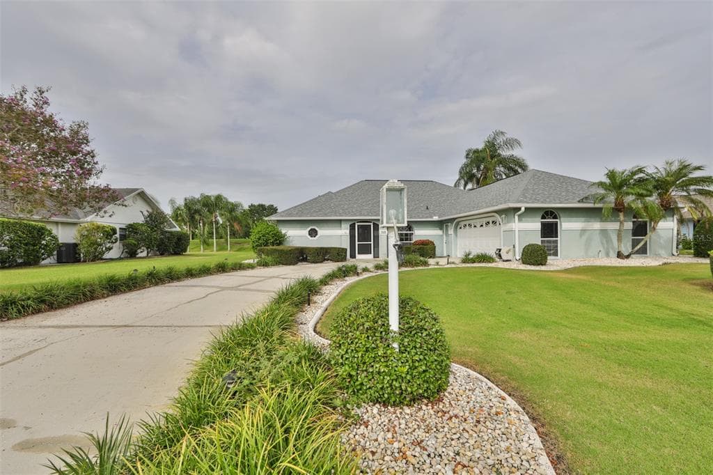 315 S BROCKFIELD DRIVE SUN CITY CENTER, FL 33573