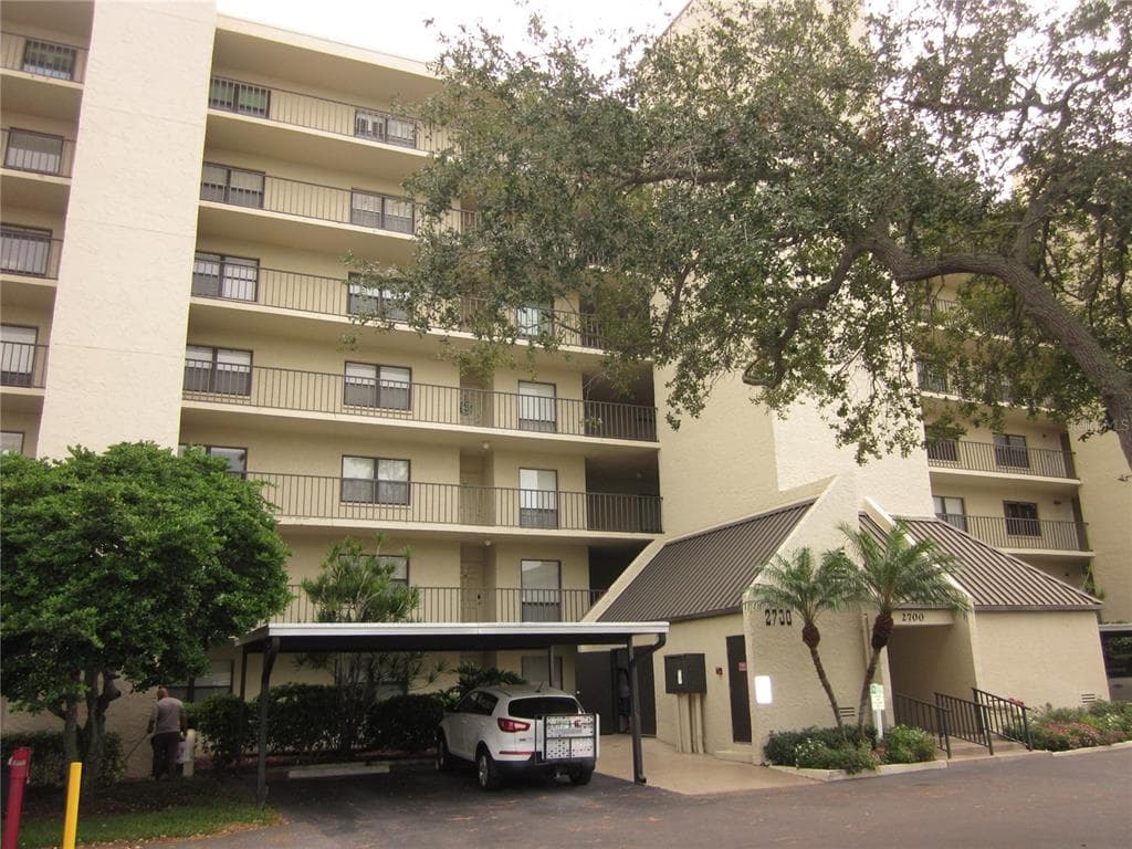 2700 COVE CAY DRIVE UNIT 1D CLEARWATER, FL 33760