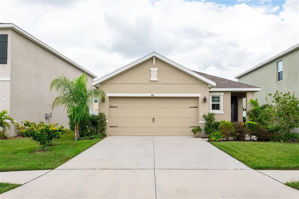 11111 LELAND GROVES DRIVE RIVERVIEW, FL 33579