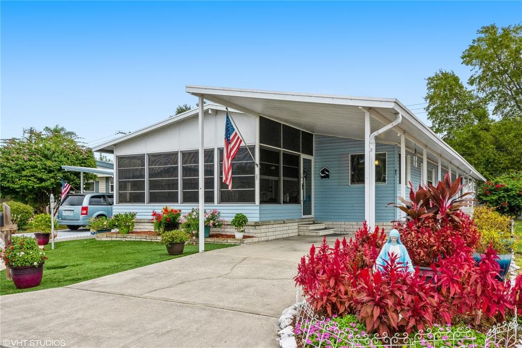21 GULL ROAD OLDSMAR, FL 34677