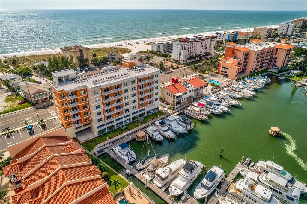 13101 GULF BOULEVARD UNIT 1505 MADEIRA BEACH, FL 33708