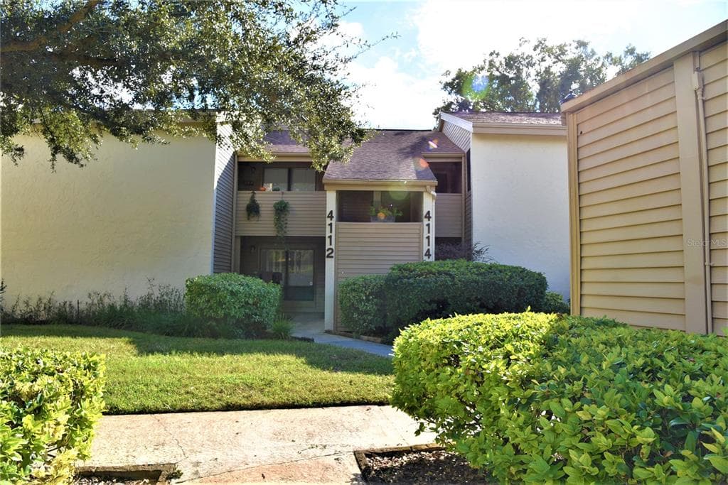 4114 PINELAKE LANE UNIT 202 TAMPA, FL 33618