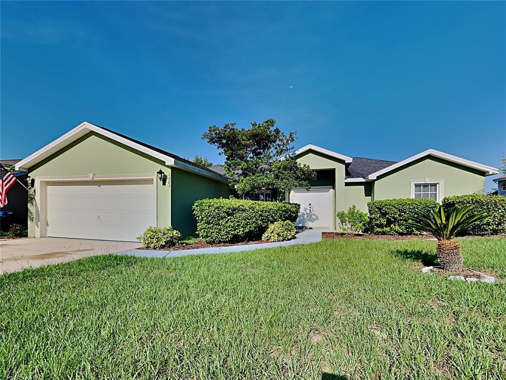 1523 MERRIMACK PARKWAY DAVENPORT, FL 33837