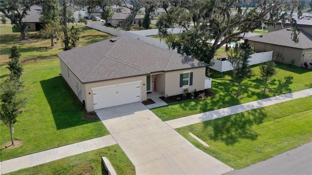 630 GARDEN OAKS SQUARE SEFFNER, FL 33584