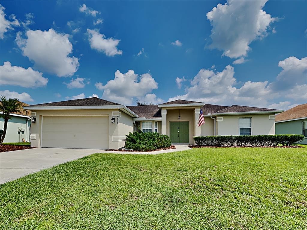 5218 WHITE EGRET LANE LAKELAND, FL 33811