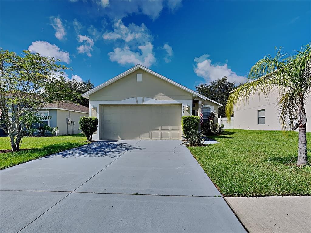 345 SQUIRES GROVE DRIVE WINTER HAVEN, FL 33880