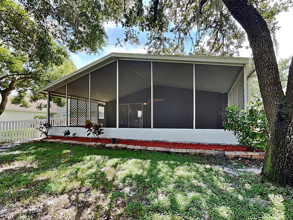 5831 TANAGERLAKE ROAD LITHIA, FL 33547