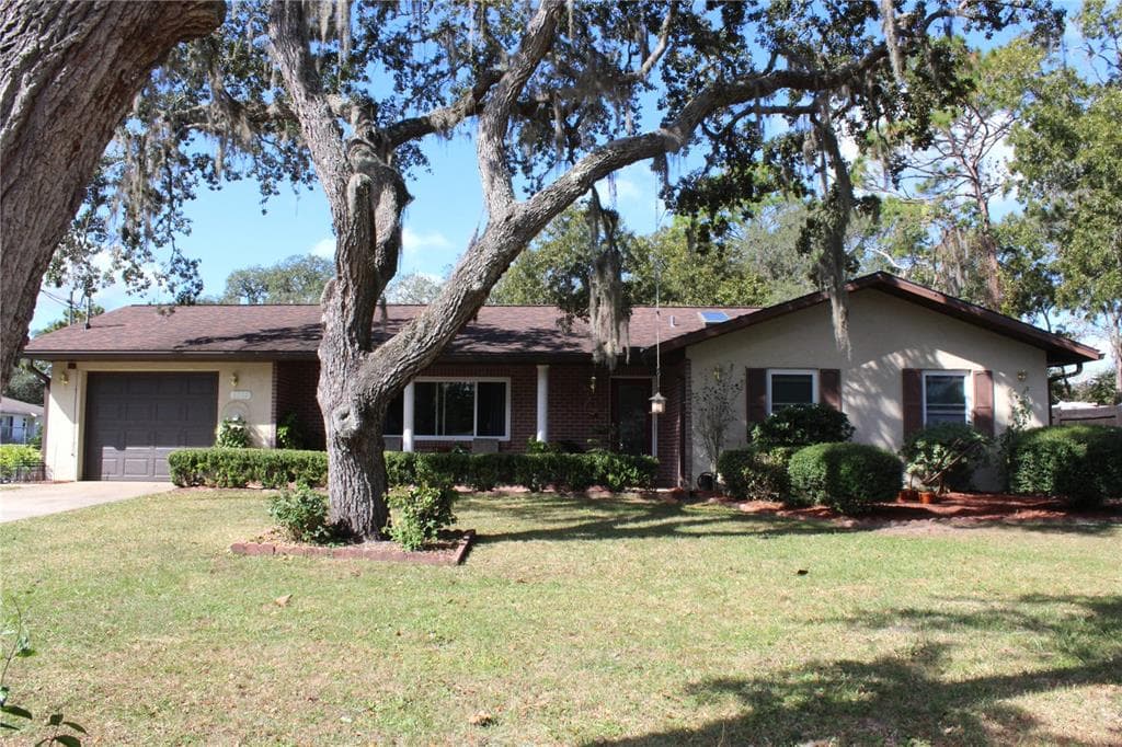 1017 JONES AVENUE INVERNESS, FL 34453