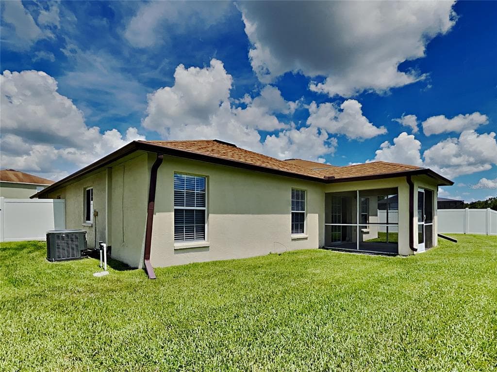 2466 BROWNWOOD DRIVE MULBERRY, FL 33860