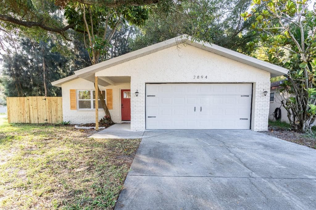2894 CATHY LANE CLEARWATER, FL 33760