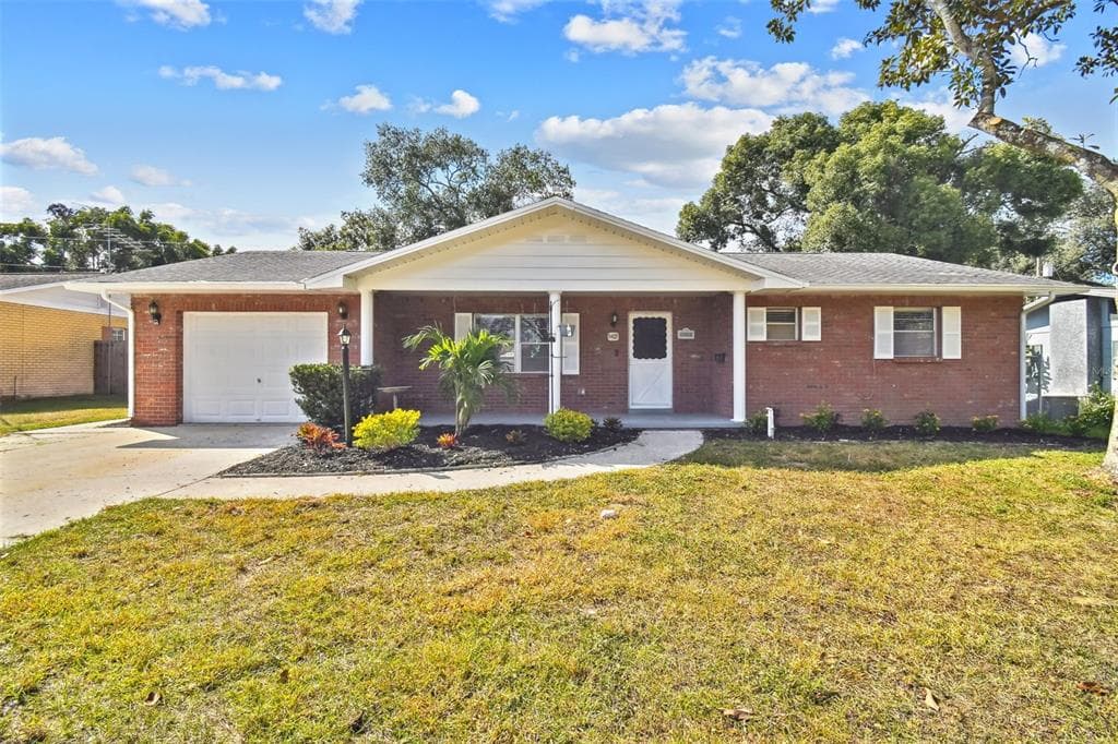 5405 23RD STREET ZEPHYRHILLS, FL 33542