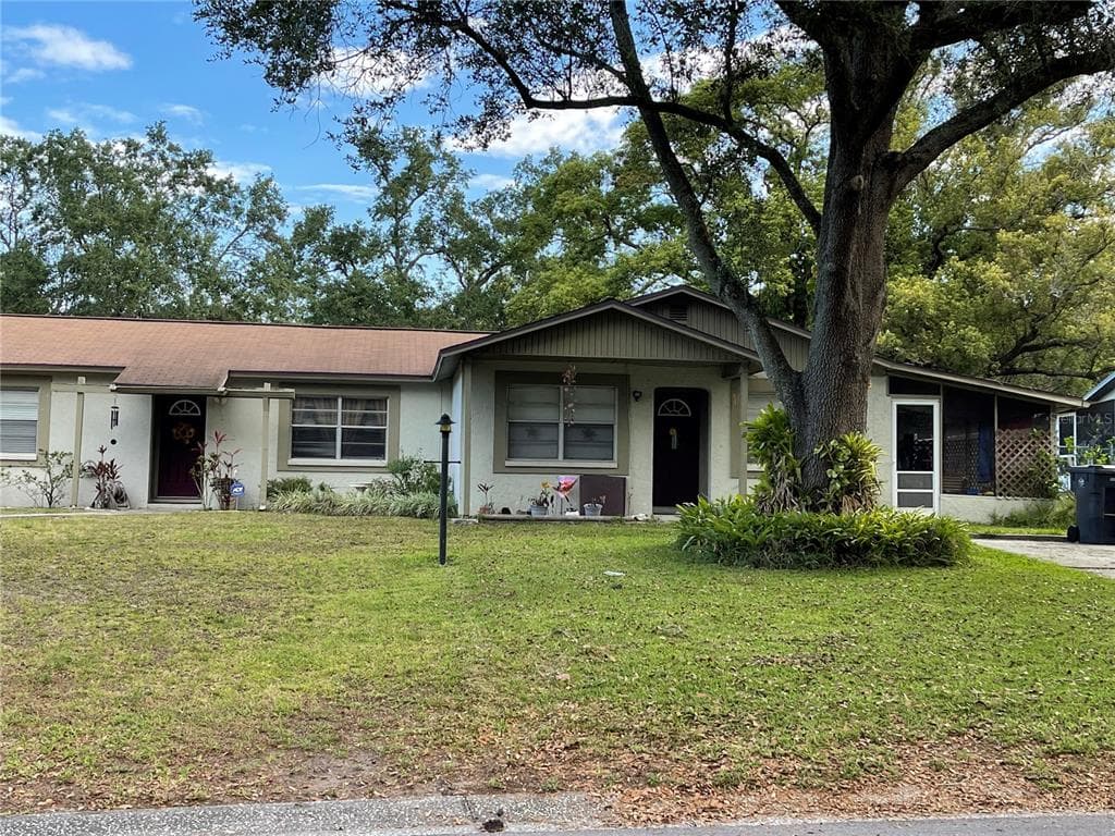 11604 VALENCIA DRIVE SEFFNER, FL 33584