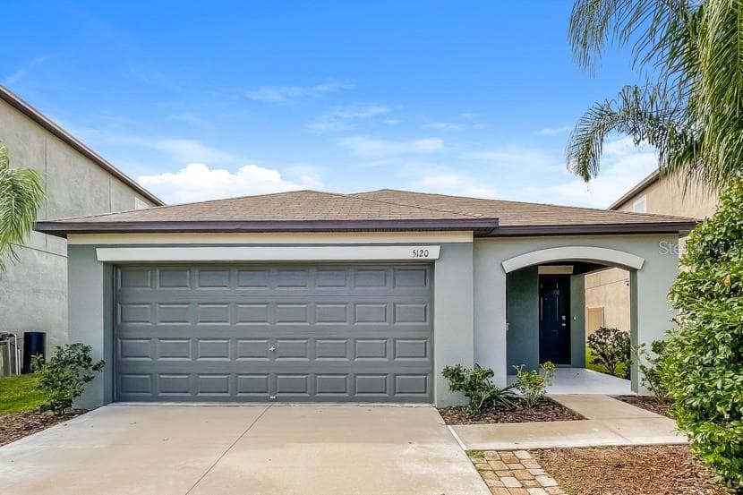 5120 SABLE CHIME DRIVE WIMAUMA, FL 33598