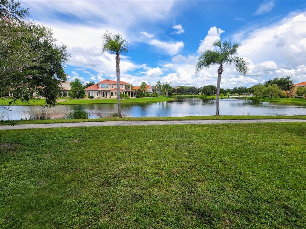 6808 DALI AVENUE UNIT D-104 LAND O LAKES, FL 34637