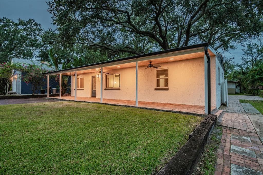 1717 W ELDRED DRIVE TAMPA, FL 33603