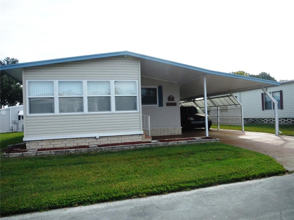 79 HICKORY BRANCH LANE UNIT 13 SAFETY HARBOR, FL 34695