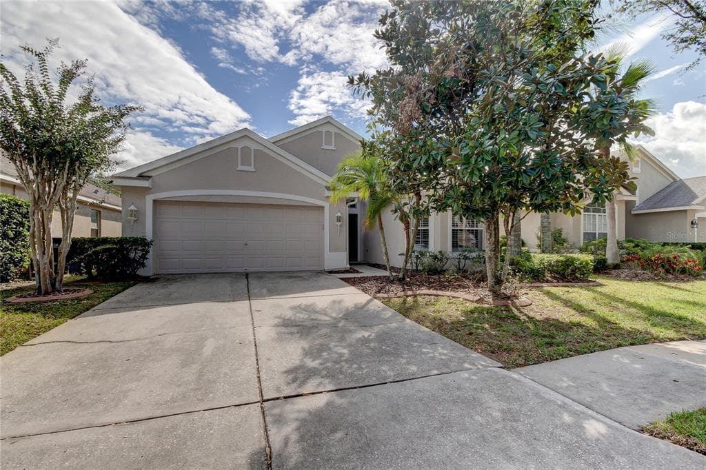 18829 MAISONS DRIVE LUTZ, FL 33558
