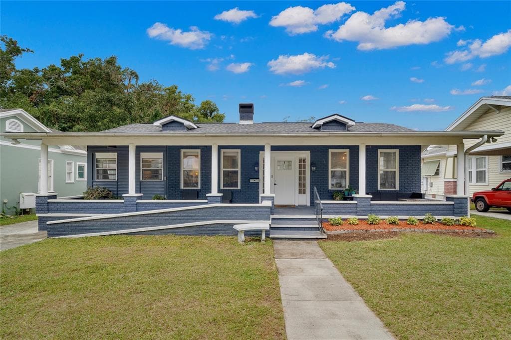 6010 N FLORA VISTA AVENUE TAMPA, FL 33604
