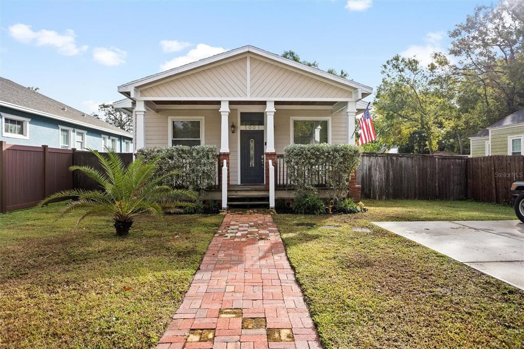 1001 QUEEN STREET N ST PETERSBURG, FL 33713