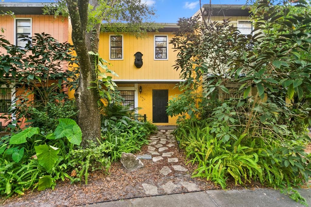 8414 N JONES AVENUE UNIT 5 TAMPA, FL 33604