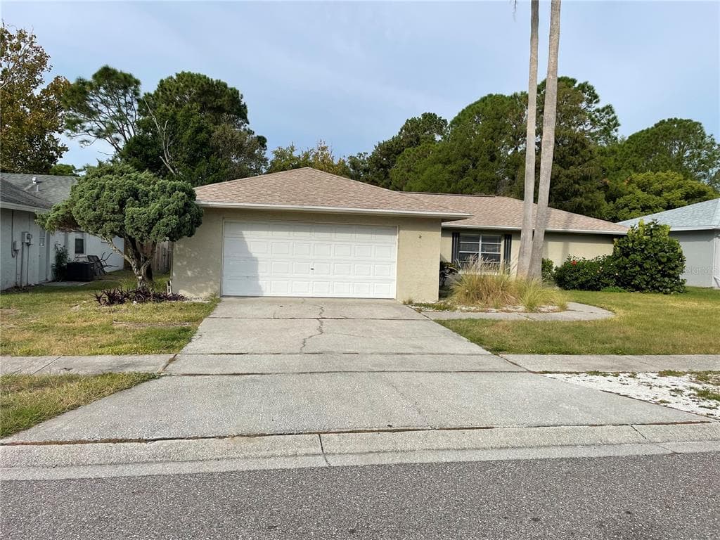 969 16TH LANE PALM HARBOR, FL 34683