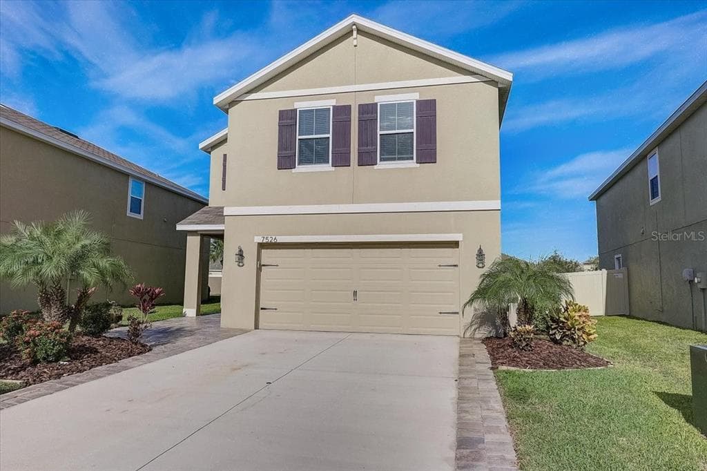 7526 TUSCAN BAY CIRCLE WESLEY CHAPEL, FL 33545
