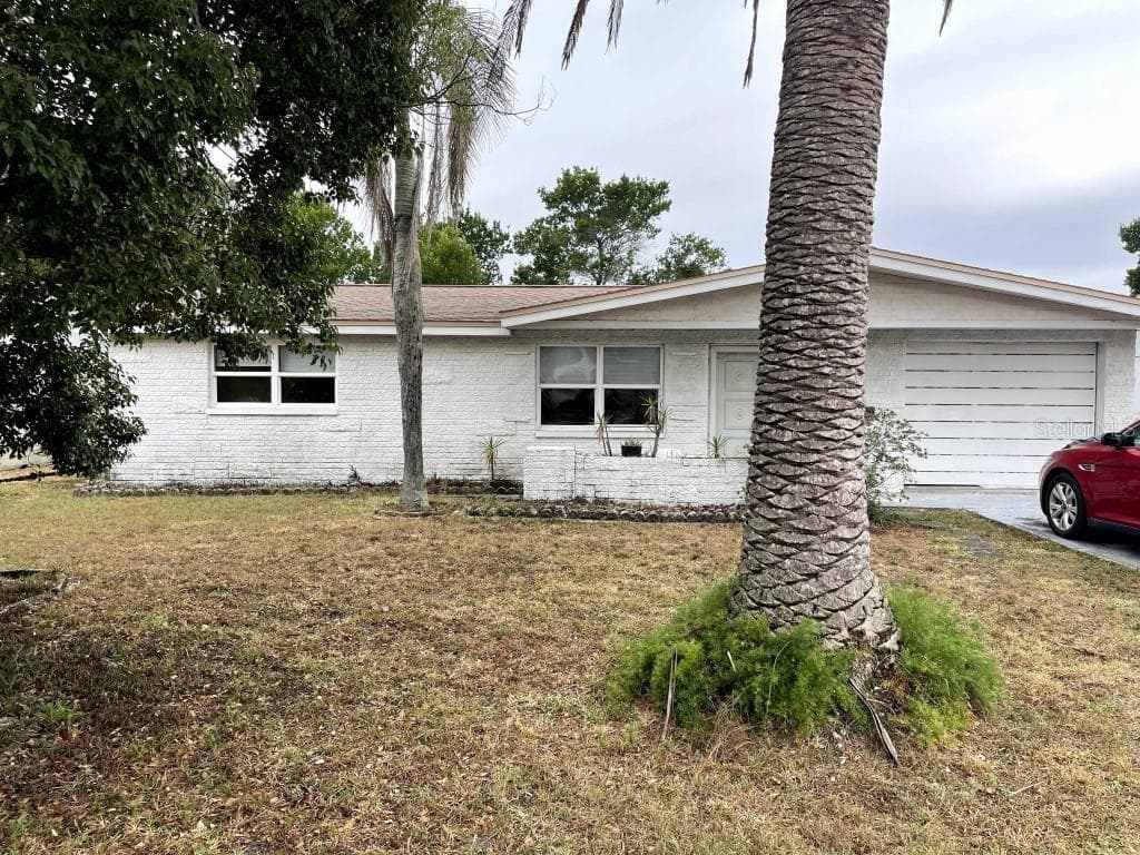 10801 KINGSBRIDGE ROAD PORT RICHEY, FL 34668