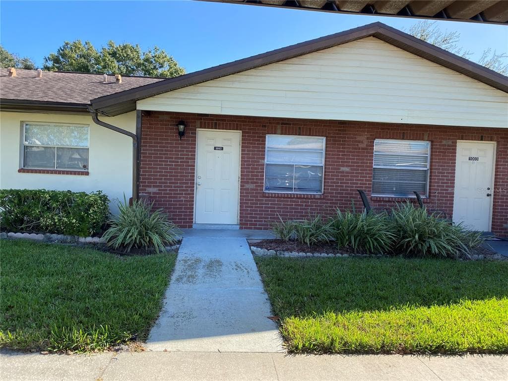 24862 US HIGHWAY 19 N UNIT 1002 CLEARWATER, FL 33763
