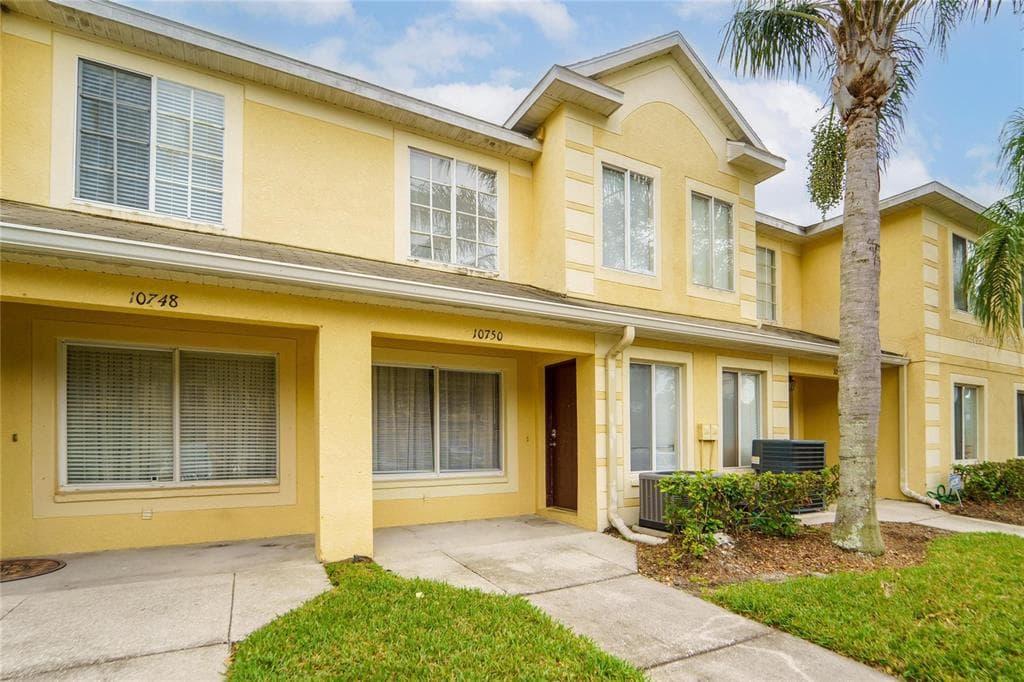 10750 KEYS GATE DRIVE RIVERVIEW, FL 33579