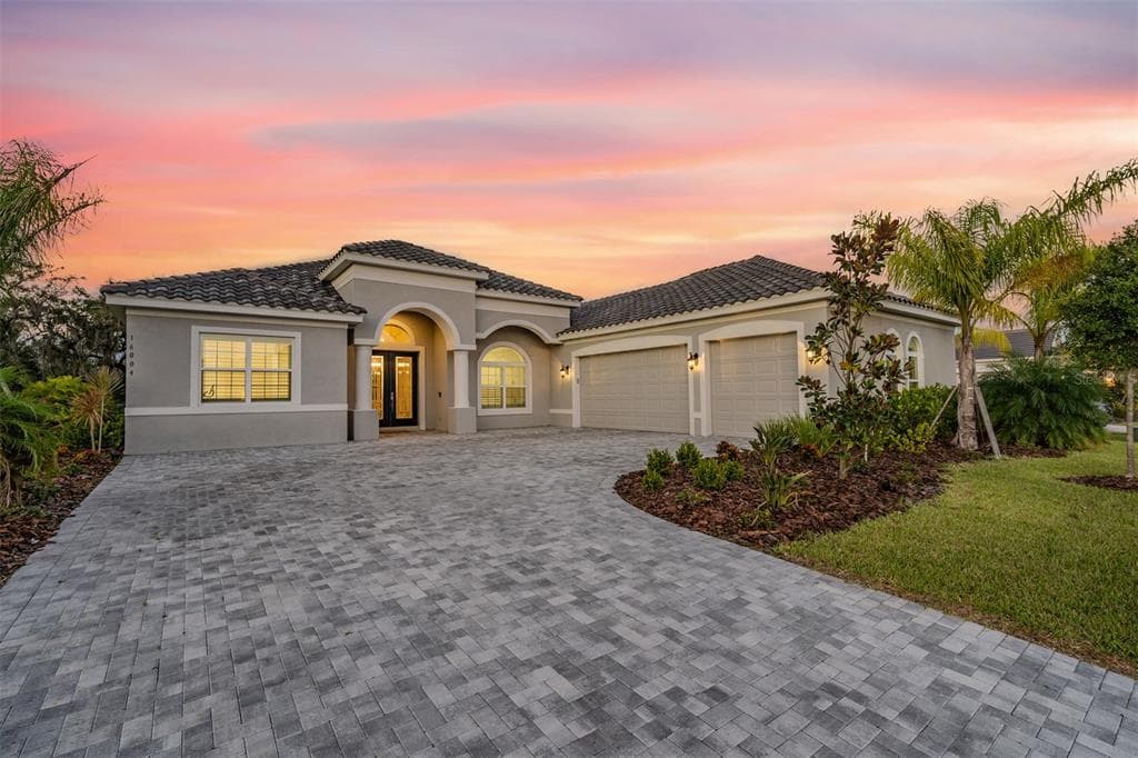 16004 39TH GLEN E PARRISH, FL 34219