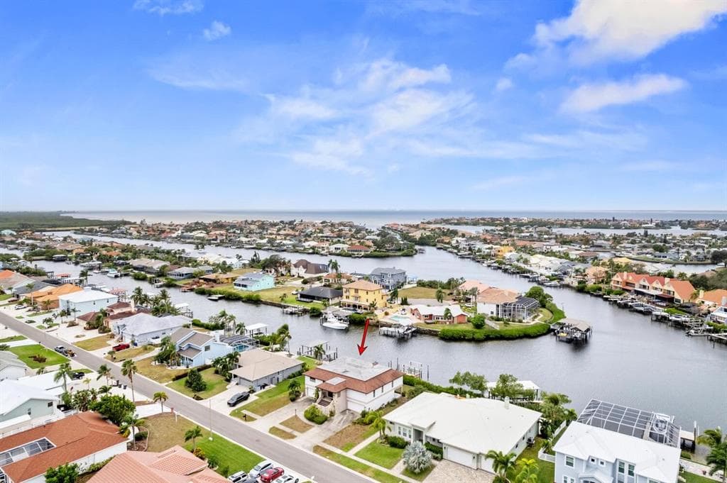 813 BIRDIE WAY APOLLO BEACH, FL 33572