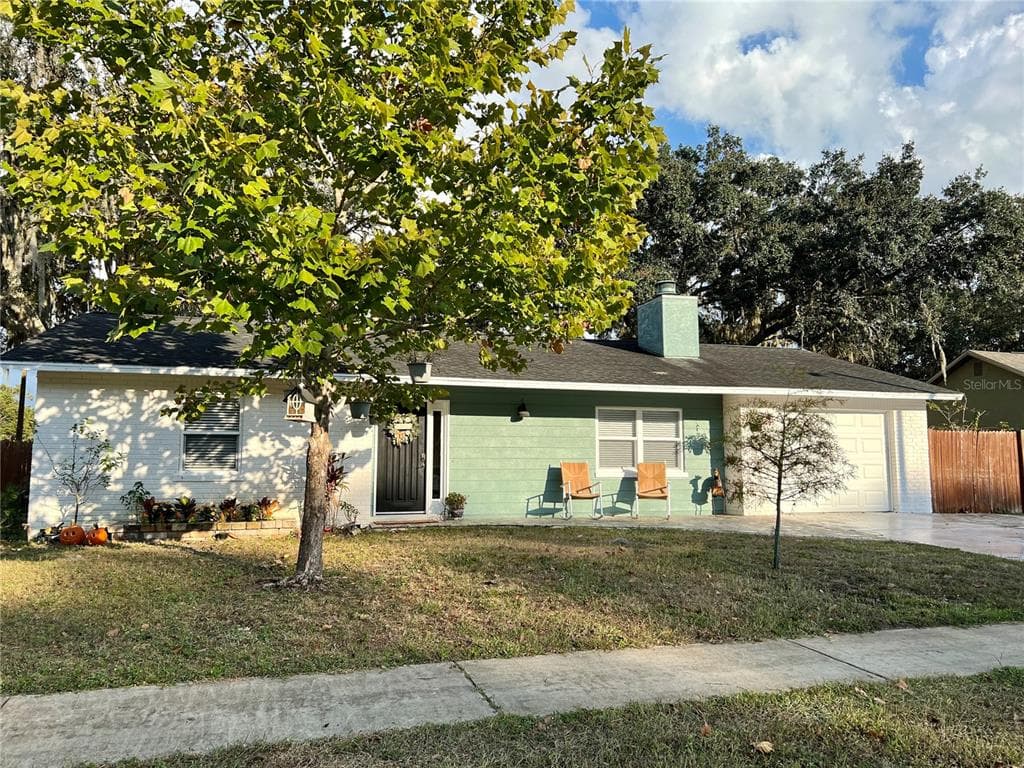 5208 DOE EYED COURT NEW PORT RICHEY, FL 34653