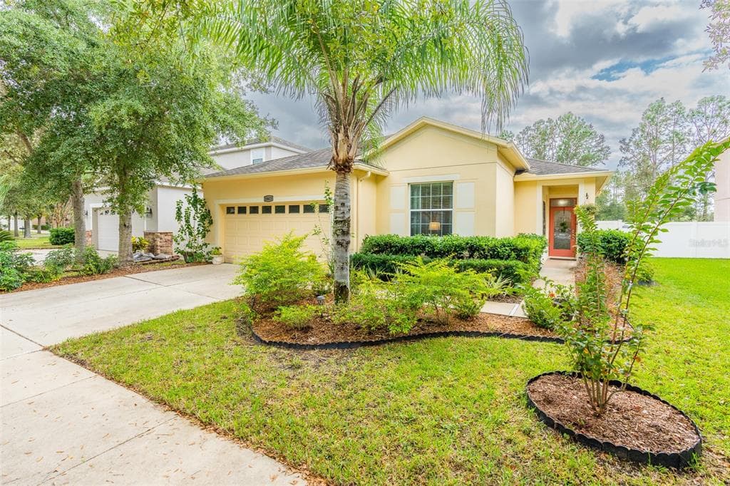 10611 LUCAYA DRIVE TAMPA, FL 33647