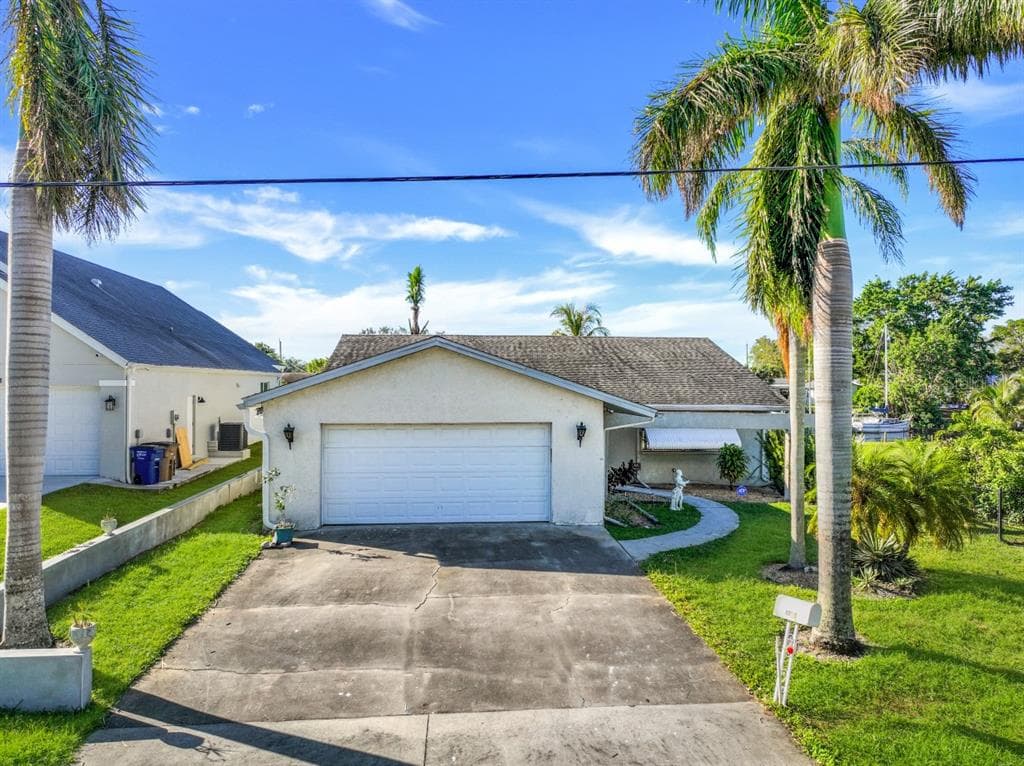 12519 RIVER ROAD FORT MYERS, FL 33905
