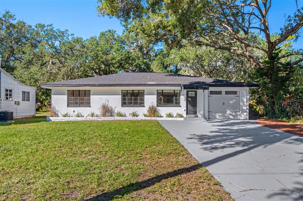 1672 SAN MATEO DRIVE