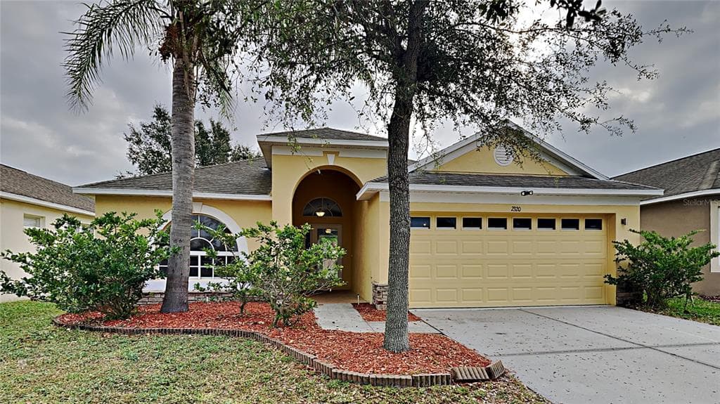 2320 LAWRENCE HALL STREET RUSKIN, FL 33570