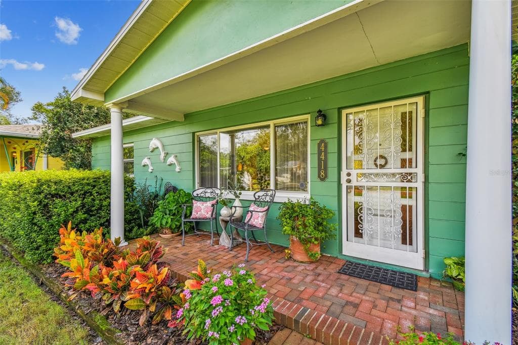 4418 4TH AVENUE N ST PETERSBURG, FL 33713