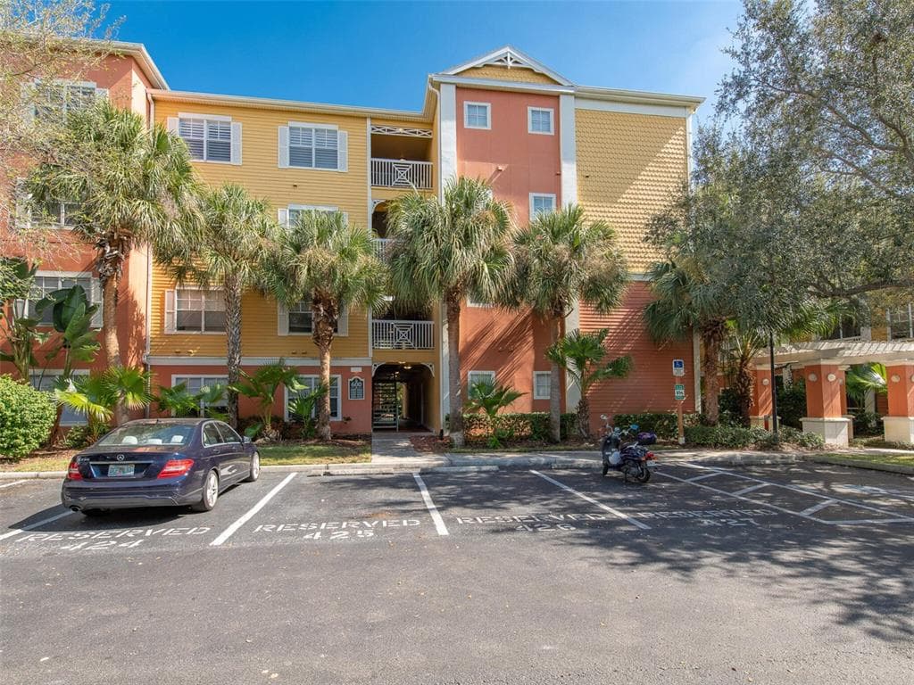 4207 S DALE MABRY HIGHWAY UNIT 6207 TAMPA, FL 33611